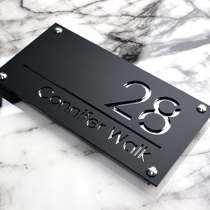 Mr Plaques Luxe H1 (Right Text)
