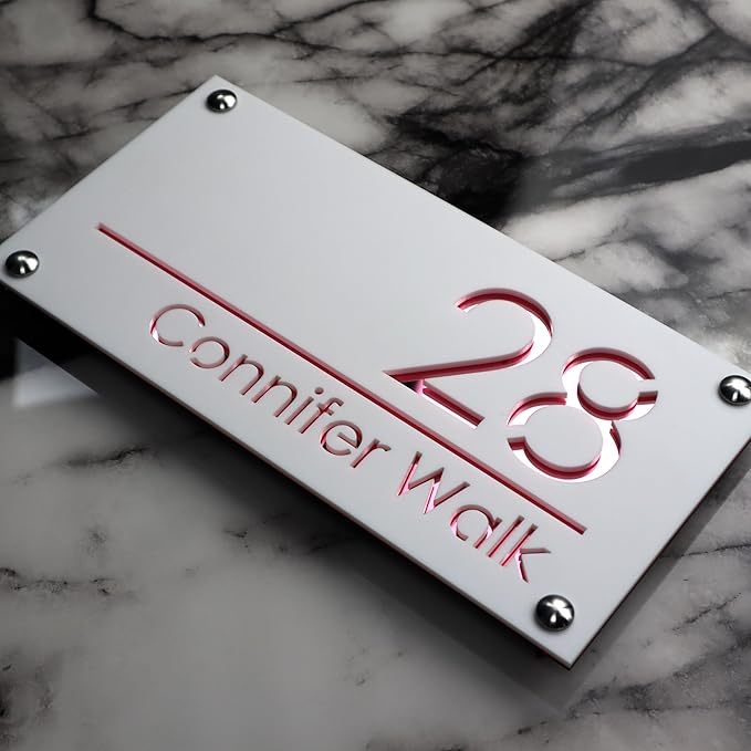 Mr Plaques Luxe H1 (Right Text)