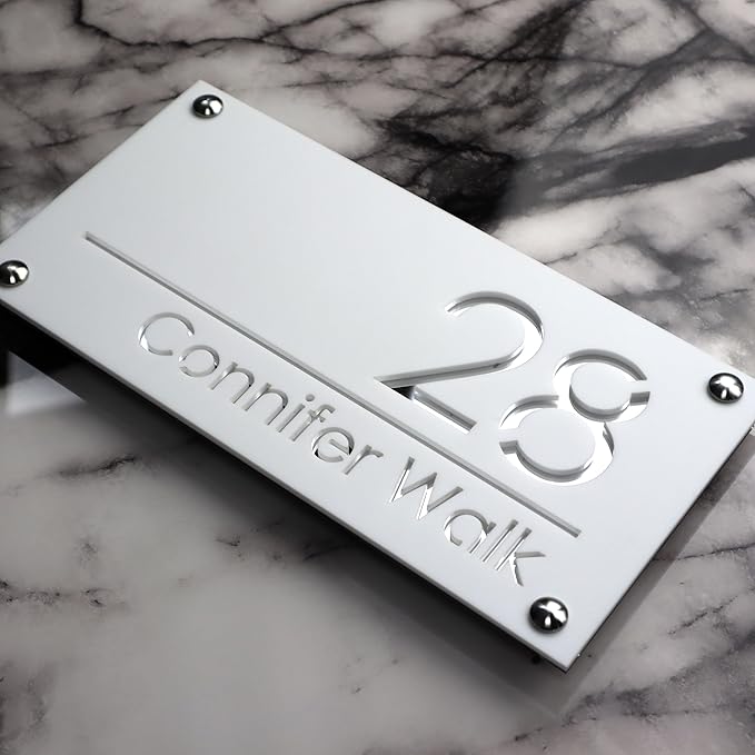 Mr Plaques Luxe H1 (Right Text)
