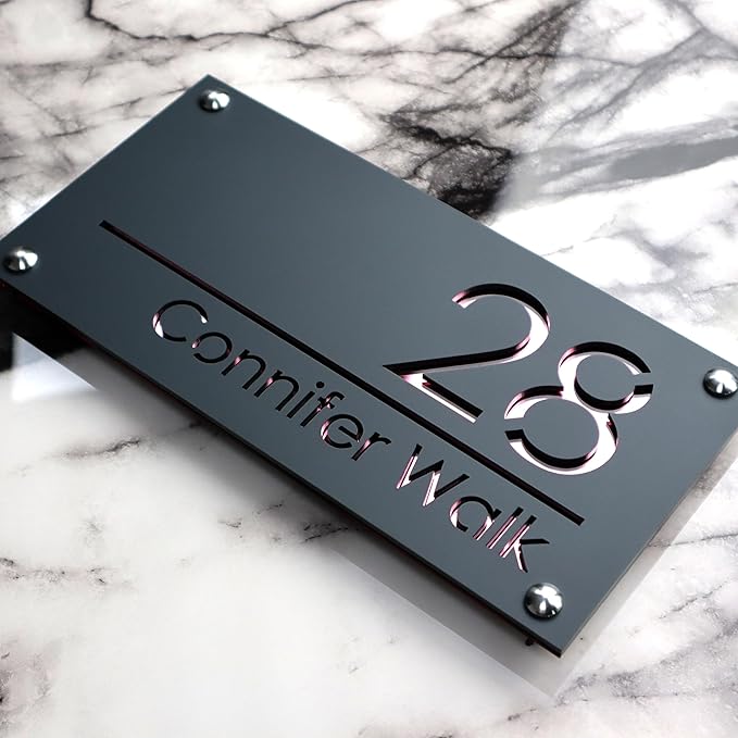 Mr Plaques Luxe H1 (Right Text)