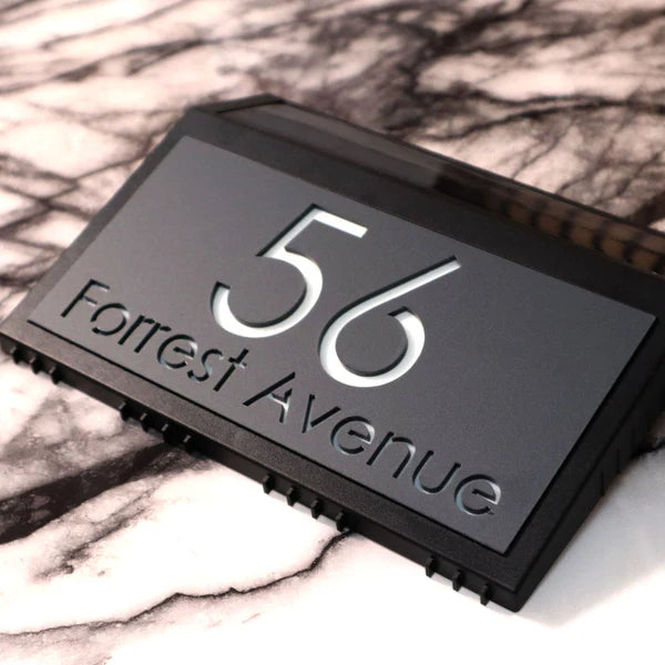 La Luce H3 A5 House Sign